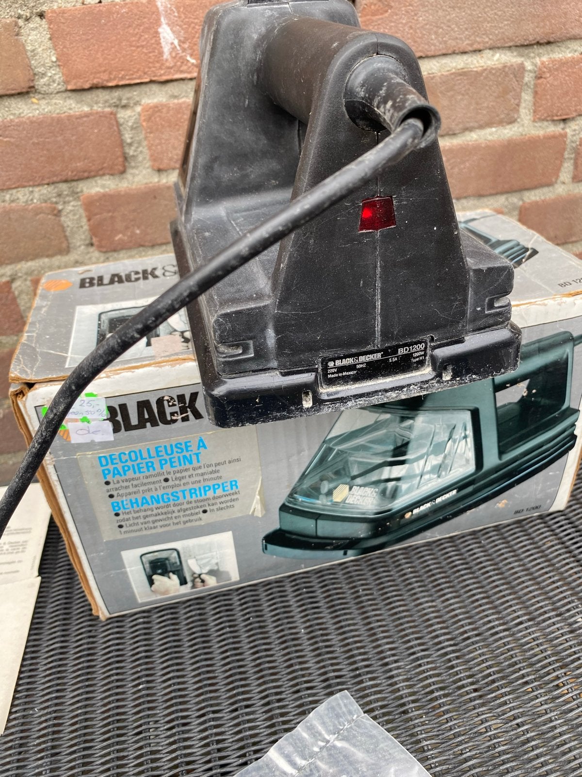 Black & Decker Behangstripper - type BD1200, Gebruikt, Ophalen of Verzenden, Gebruikt