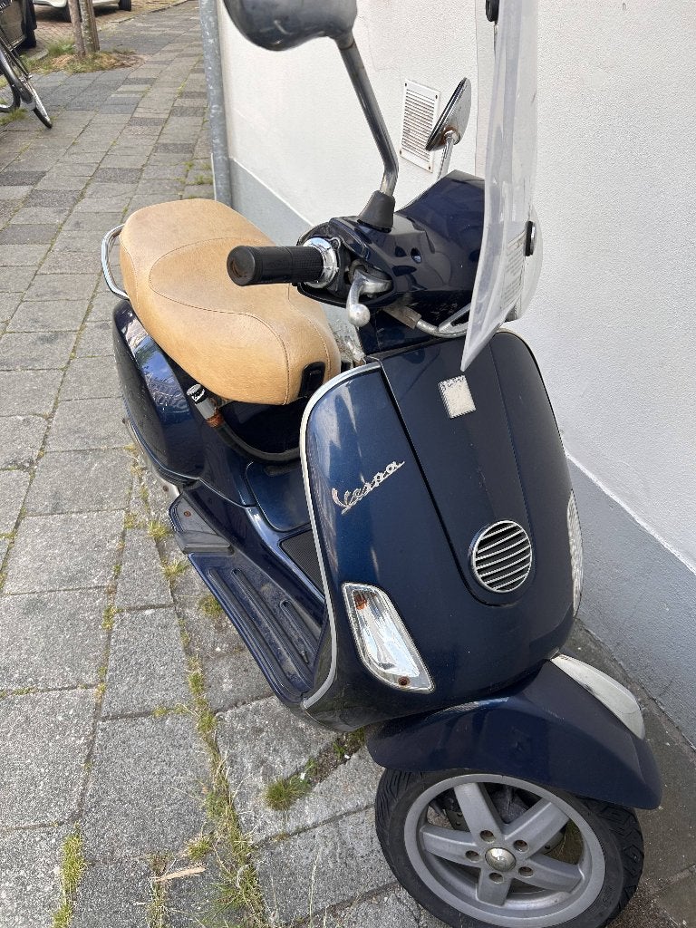 Vespa (oud, voor onderdelen), Fietsen en Brommers, Scooters | Vespa, Ophalen, Gebruikt, Maximaal 45 km/u, Benzine