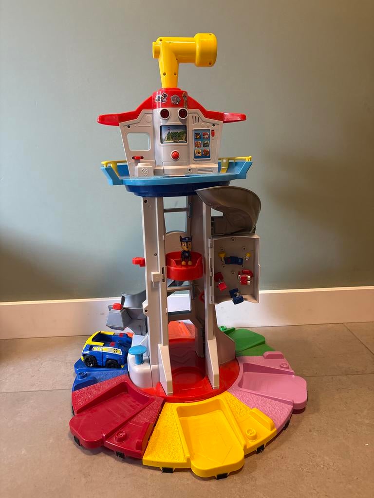 Paw Patrol Uitkijktoren met lift, licht en geluid, Ophalen of Verzenden, Zo goed als nieuw, Jongen of Meisje