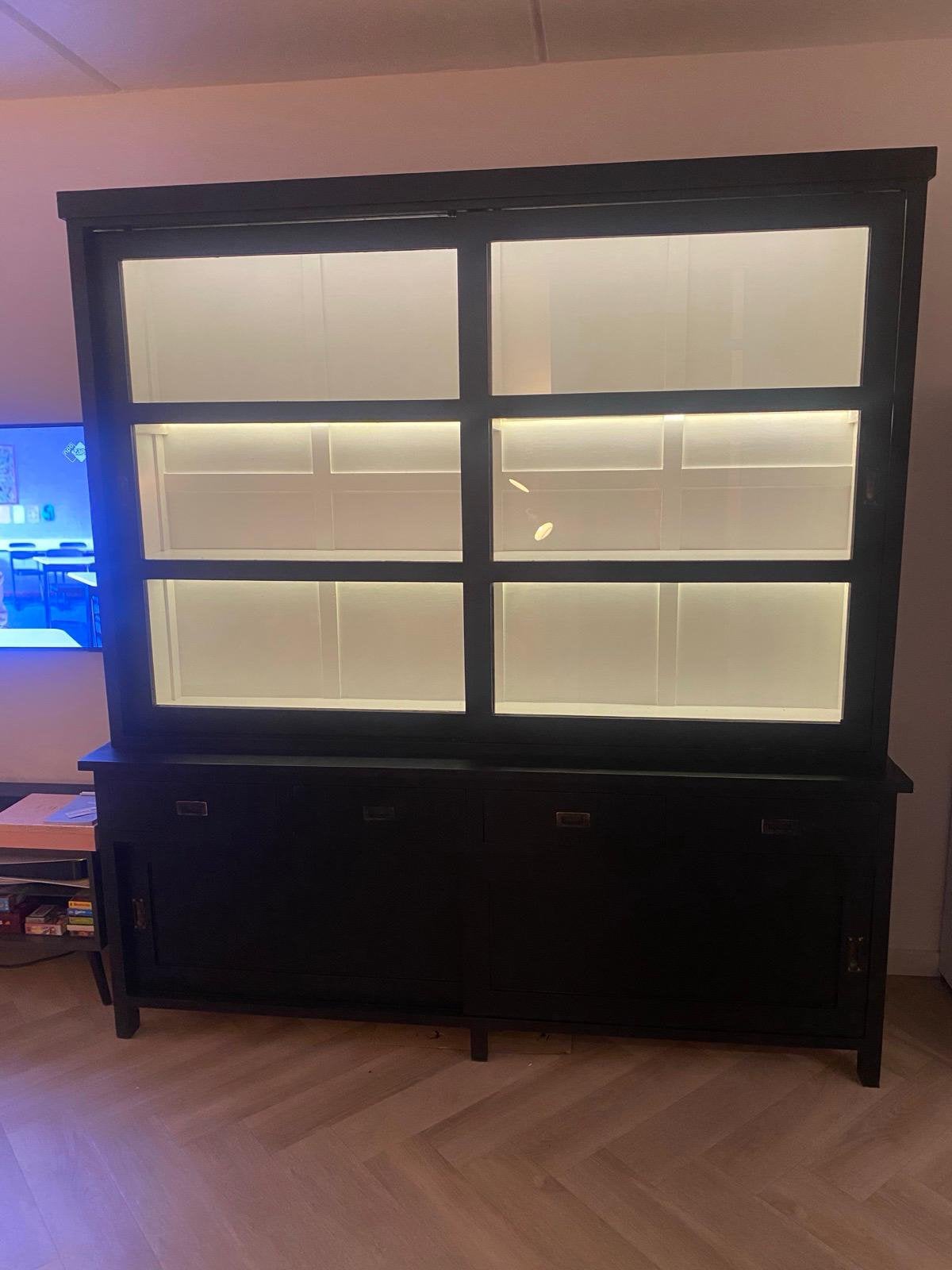 Prachtige grote vitrinekast, Huis en Inrichting, Ophalen, Gebruikt, 25 tot 50 cm, 200 cm of meer