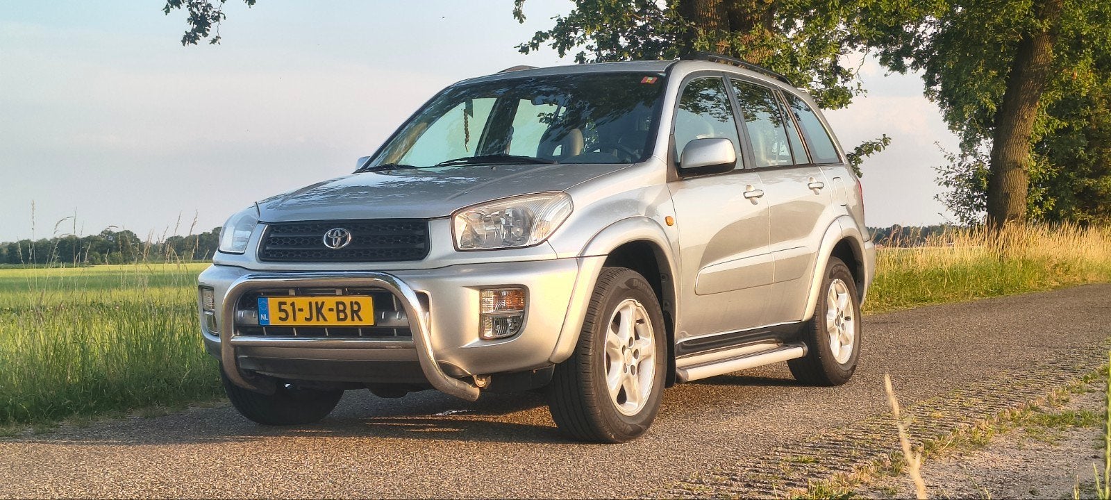Toyota Rav4 2.0 VVT-i 5D AUT. Airco 4WD, Auto's, Automaat, 1998 cc, 4 cilinders, Elektrische ramen