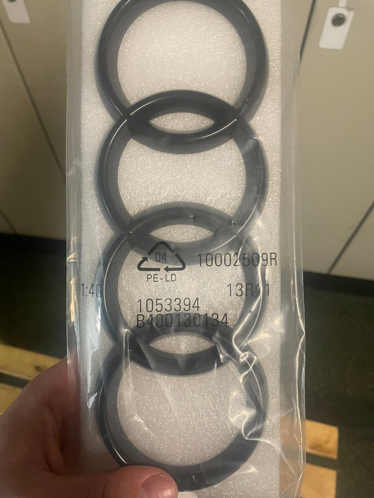 Audi logo voorzijde zwart, Ophalen of Verzenden, Audi