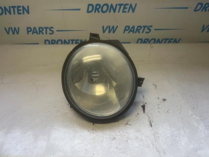 Koplamp rechts van een Volkswagen Lupo