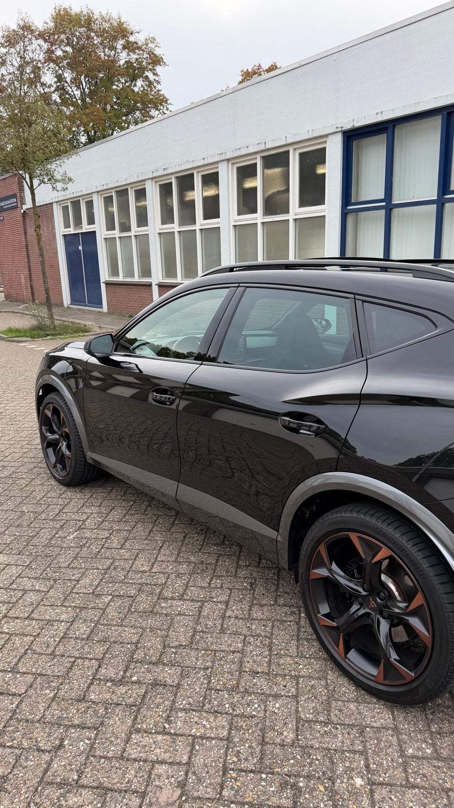 Cupra Formentor 1.4 E-hybrid 245pk Dsg-6 2022 Zwart, Auto's, Stof, Zwart, 4 cilinders, Formentor