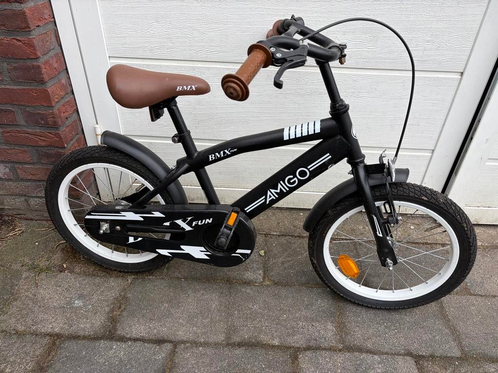 Amigo BMX Fun 16 inch kinderfiets geschikt voor zijwieltjes, Fietsen en Brommers, Fietsen | Kinderfietsjes, Ophalen, Gebruikt