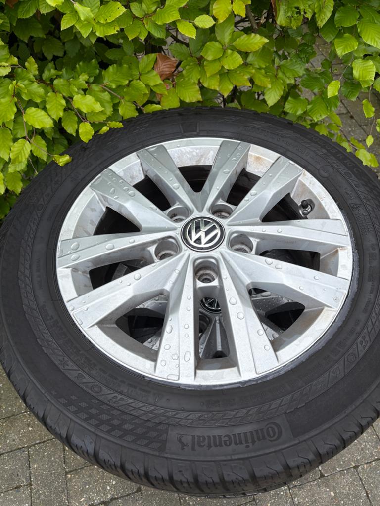 VW Transporter velgen met Continental banden 205/65 R16C, Auto-onderdelen, Banden en Velgen, Ophalen, Banden en Velgen, Overige maten