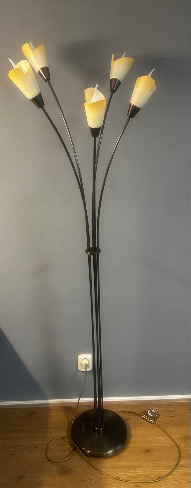 Stijlvolle vloerlamp met 5 kelkjes - sfeervolle verlichting, Ophalen, E14 (klein), Zo goed als nieuw, Metaal
