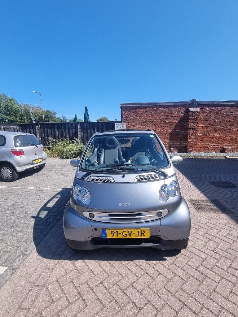 Smart ForTwo Cabrio AUT 2001 Grijs, Auto's, Automaat, Achterwielaandrijving, 54 pk, 18 €/maand