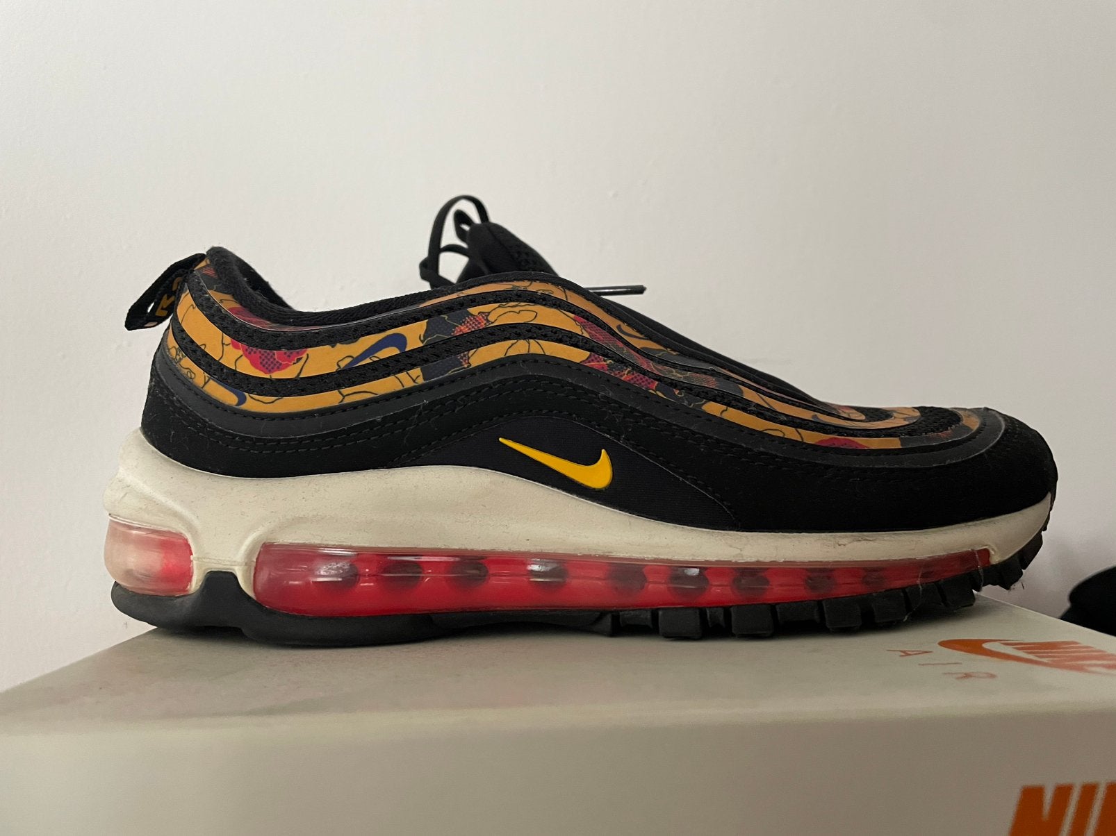 Nike Air Max 97 SE - Floral, Kleding | Dames, Schoenen, Ophalen of Verzenden, Zo goed als nieuw, Sneakers of Gympen