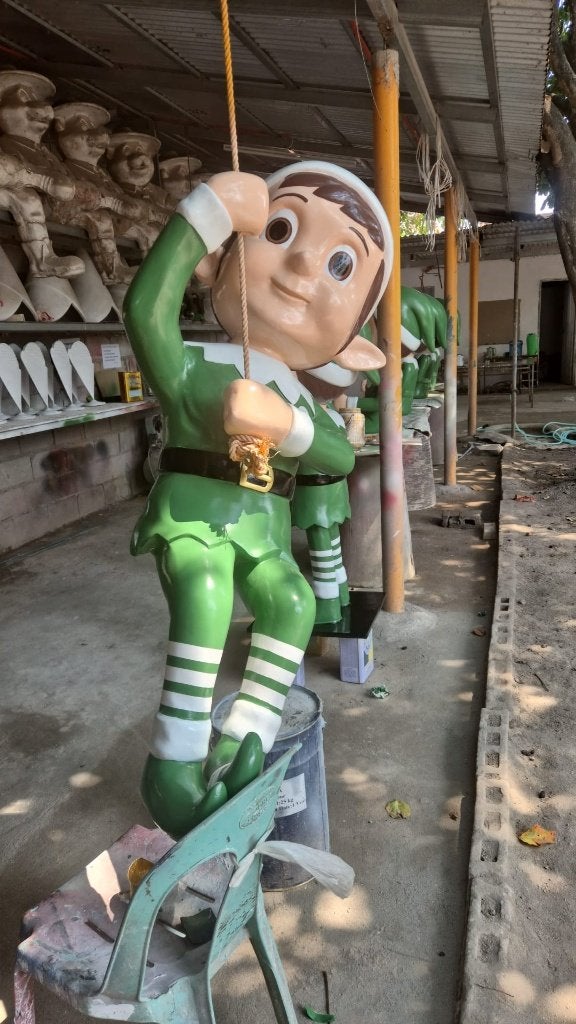 Handgemaakte mascottes & eyecatchers  Klompen + Kerstelfjes, Tuin en Terras, Ophalen of Verzenden, Nieuw, Overige materialen