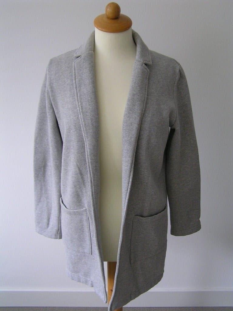 Grijze tricot blazer maat S., Nieuw, Ophalen of Verzenden, Forever 21, Jasje