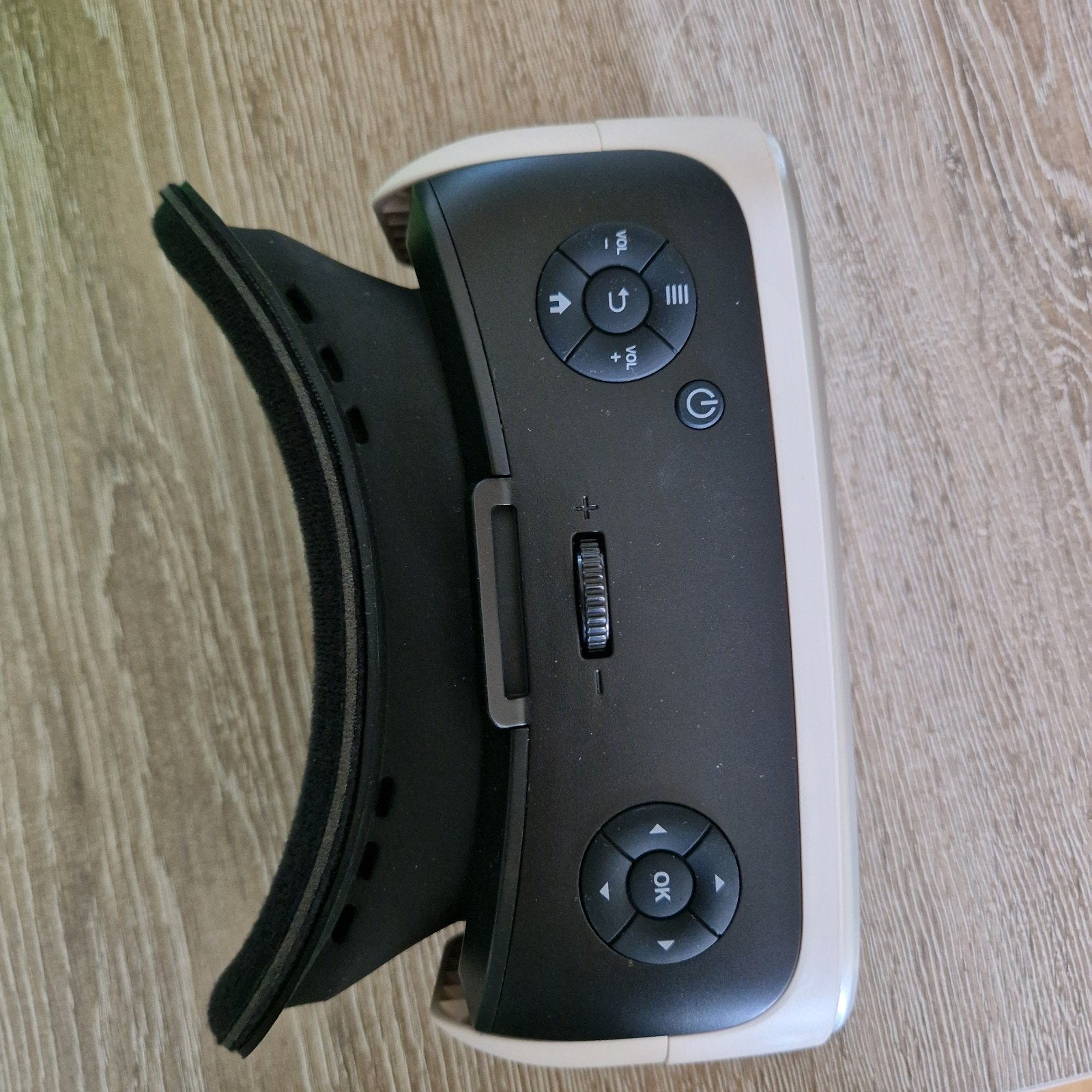 VR1 All-in-One VR-bril - Zo goed als nieuw, Spelcomputers en Games, Virtual Reality, Ophalen, Zo goed als nieuw, VR-bril, Overige platformen