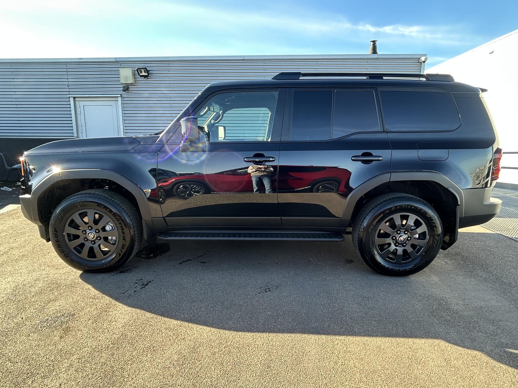 Toyota Land Cruiser 2.8 D-4D 48V Hybride Std.Roof Window Van, Automaat, Euro 6, 4 cilinders, 10 km/l