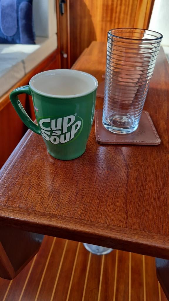 mokken, longdrinks en porselein servies, Ophalen of Verzenden