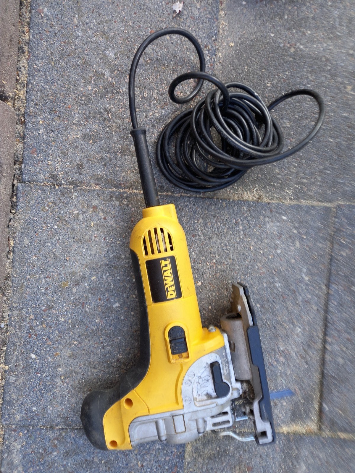 Goed werkende DEWALT decoupeerzaag, Ophalen of Verzenden, Gebruikt, Decoupeerzaag, DEWALT