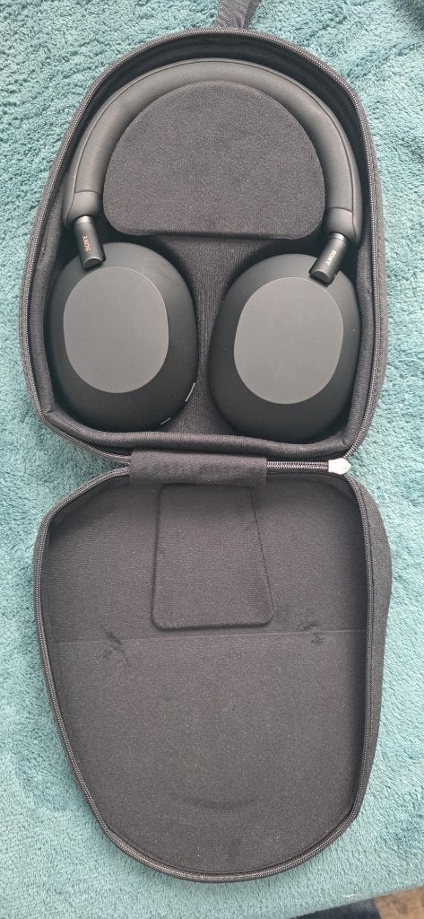 SONY LE-WH 1000MX5  headphone