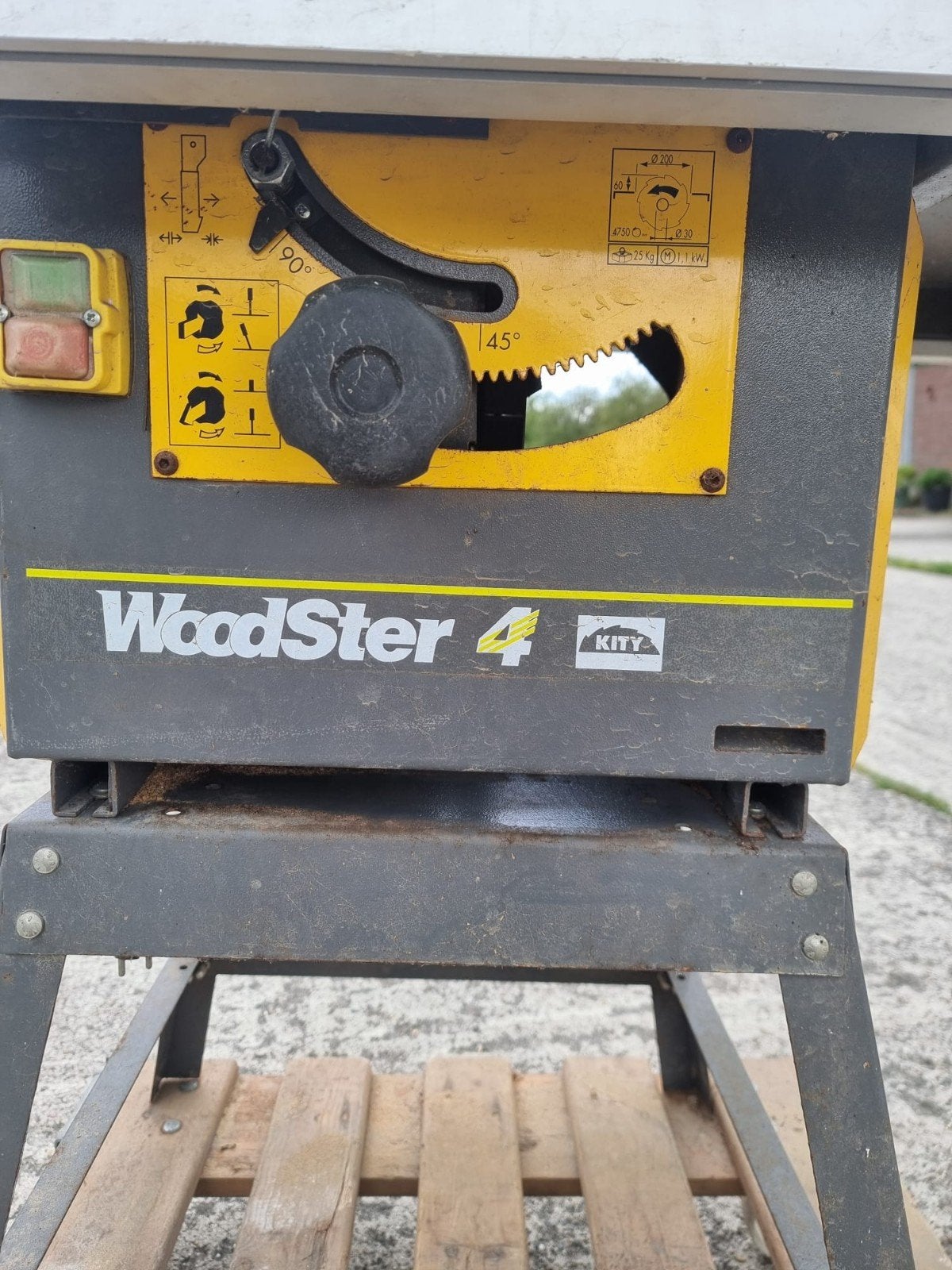 Zaagtafel, Doe-het-zelf en Verbouw, Gereedschap | Zaagmachines, Ophalen, Gebruikt, Cirkelzaag, 70 mm of meer