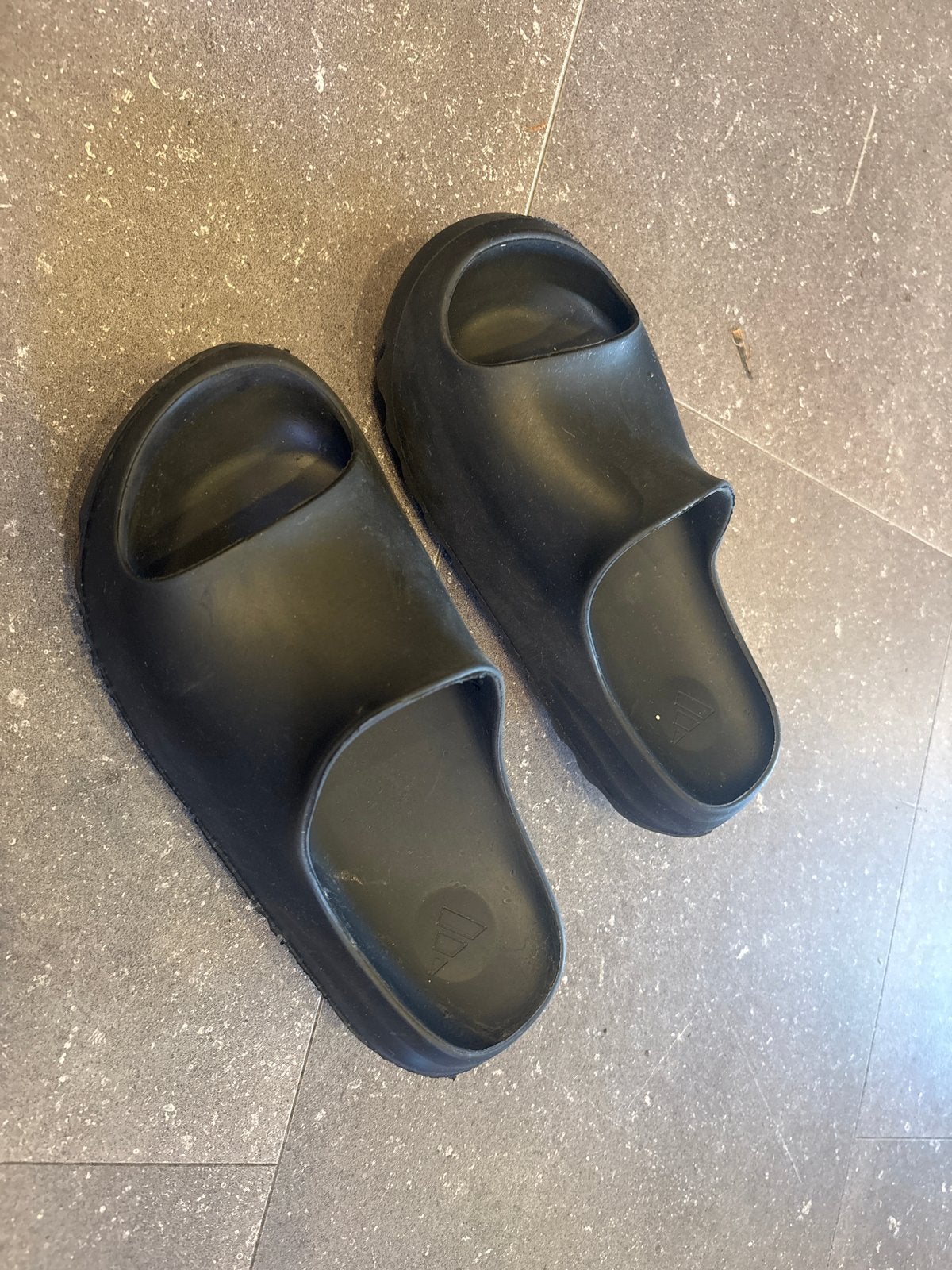 Adidas badslippers maat 37, zo goed als nieuw, Ophalen of Verzenden, Zo goed als nieuw