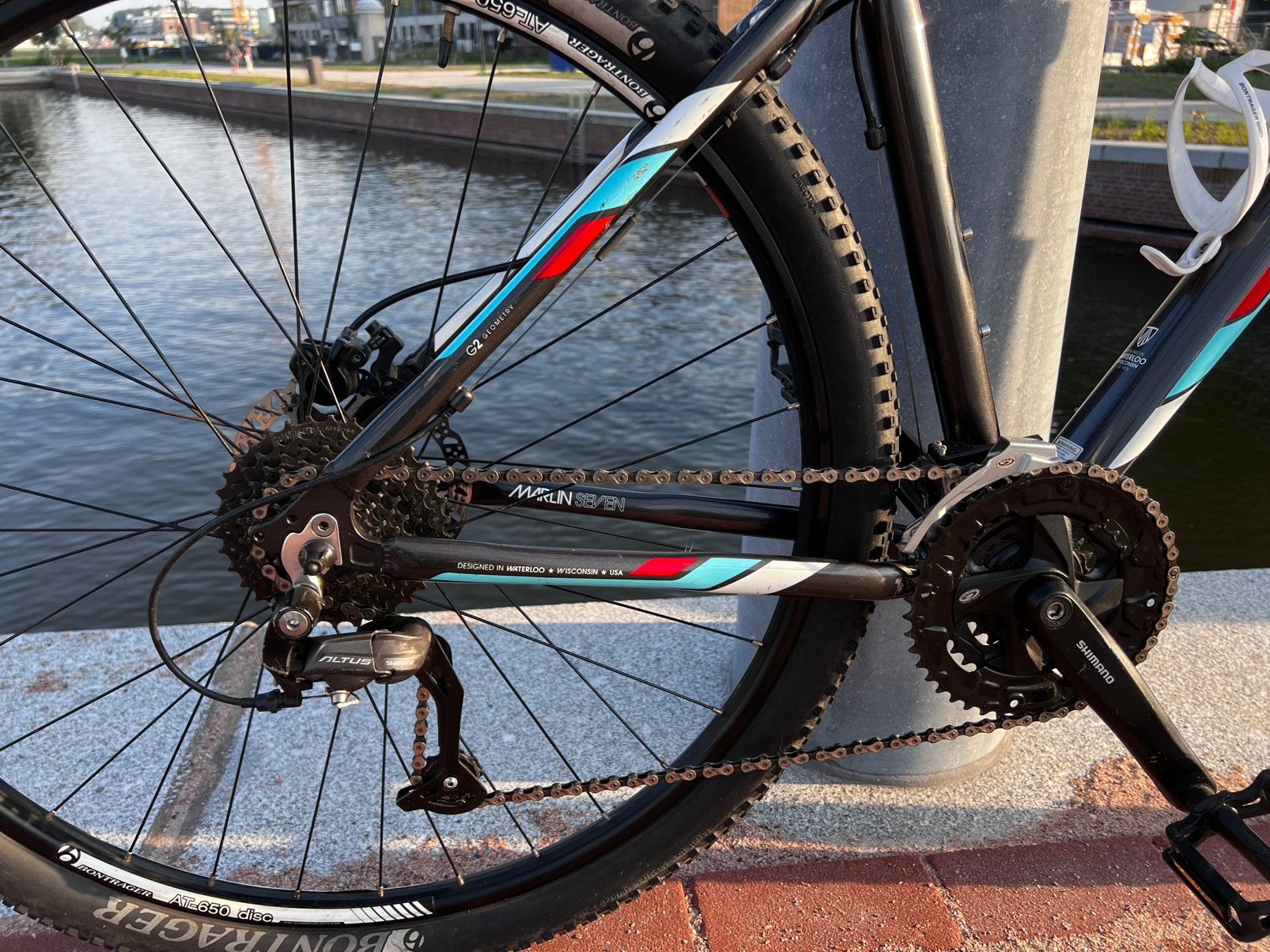 Foto 3 van Trek Marlin 7 - 29 inch, MTB mountainbike
