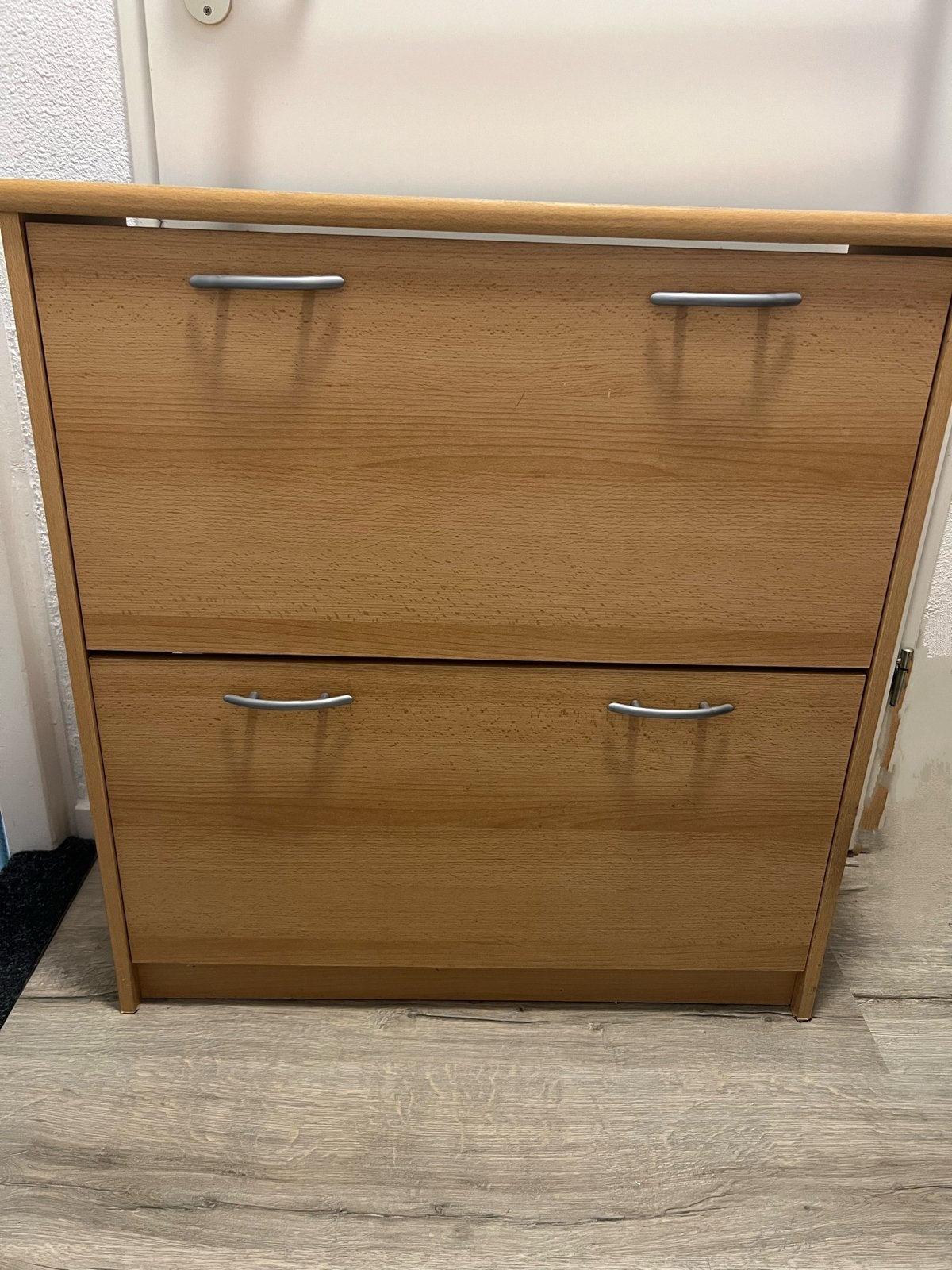 Houten schoenenkast, Ophalen, Gebruikt