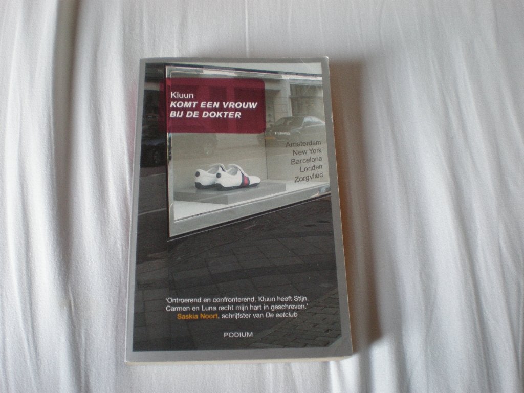 Boek. Roman. Komt een vrouw bij de dokter. Kluun., Ophalen of Verzenden, Gelezen, Kluun