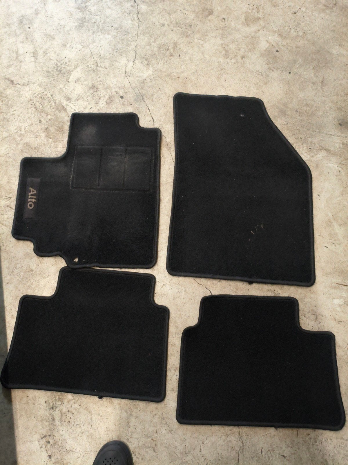 Vloermatten set voor Suzuki Alto 2012, Ophalen of Verzenden