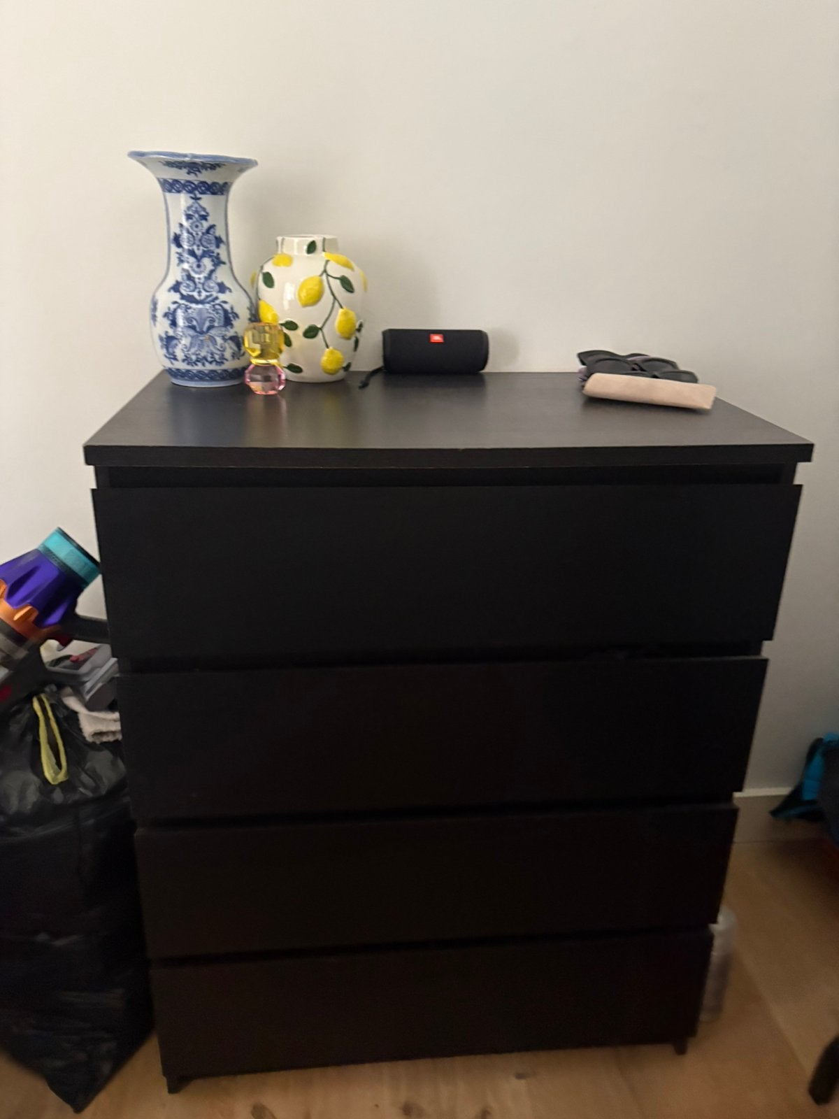 Malm ladekast Ikea, Huis en Inrichting, Kasten | Ladekasten, Ophalen, 50 tot 100 cm, Zo goed als nieuw, 3 of 4 laden