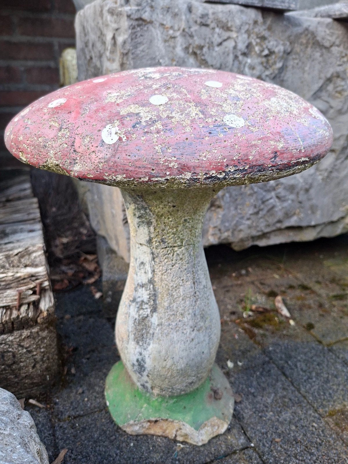 Uniek nostalgische paddestoel, Tuin en Terras, Tuinbeelden, Ophalen, Gebruikt, Beton, Overige typen