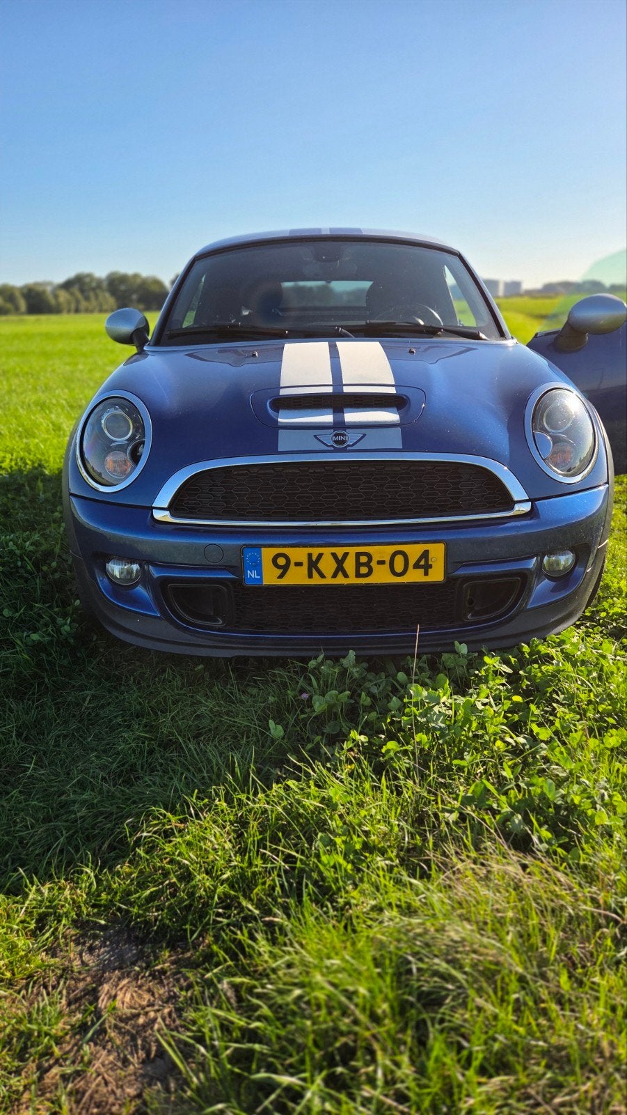Foto 10 van Mini 1.6 Cooper S Chili Coupe 2011 Blauw (tweezitter)