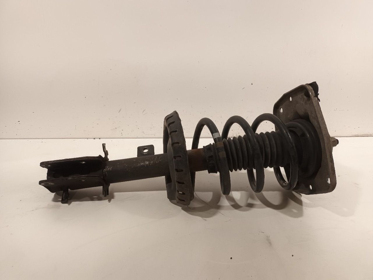 Veerpoot links voor Fiat Scudo, Onderdelen@venauto.nl, Van der Ven Autorecycling B.V., Gebruikt, Ettenseweg 76, 4706 PB Roosendaal, The Netherlands