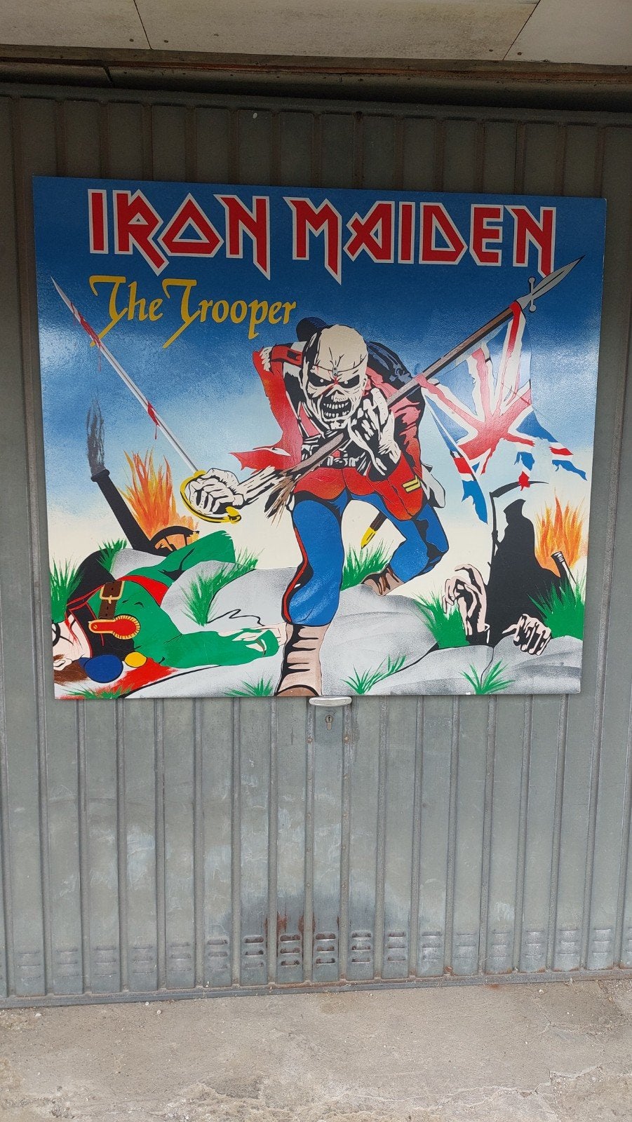IRON MAIDEN 115X105, Ophalen of Verzenden, Deurposter of groter, Film en Tv