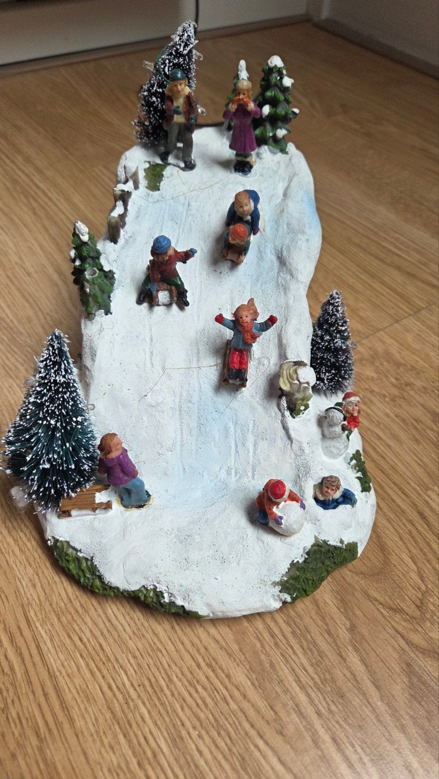 kerstdorp met allerlei taferelen & kraampjes, zie foto's!, Ophalen, Gebruikt