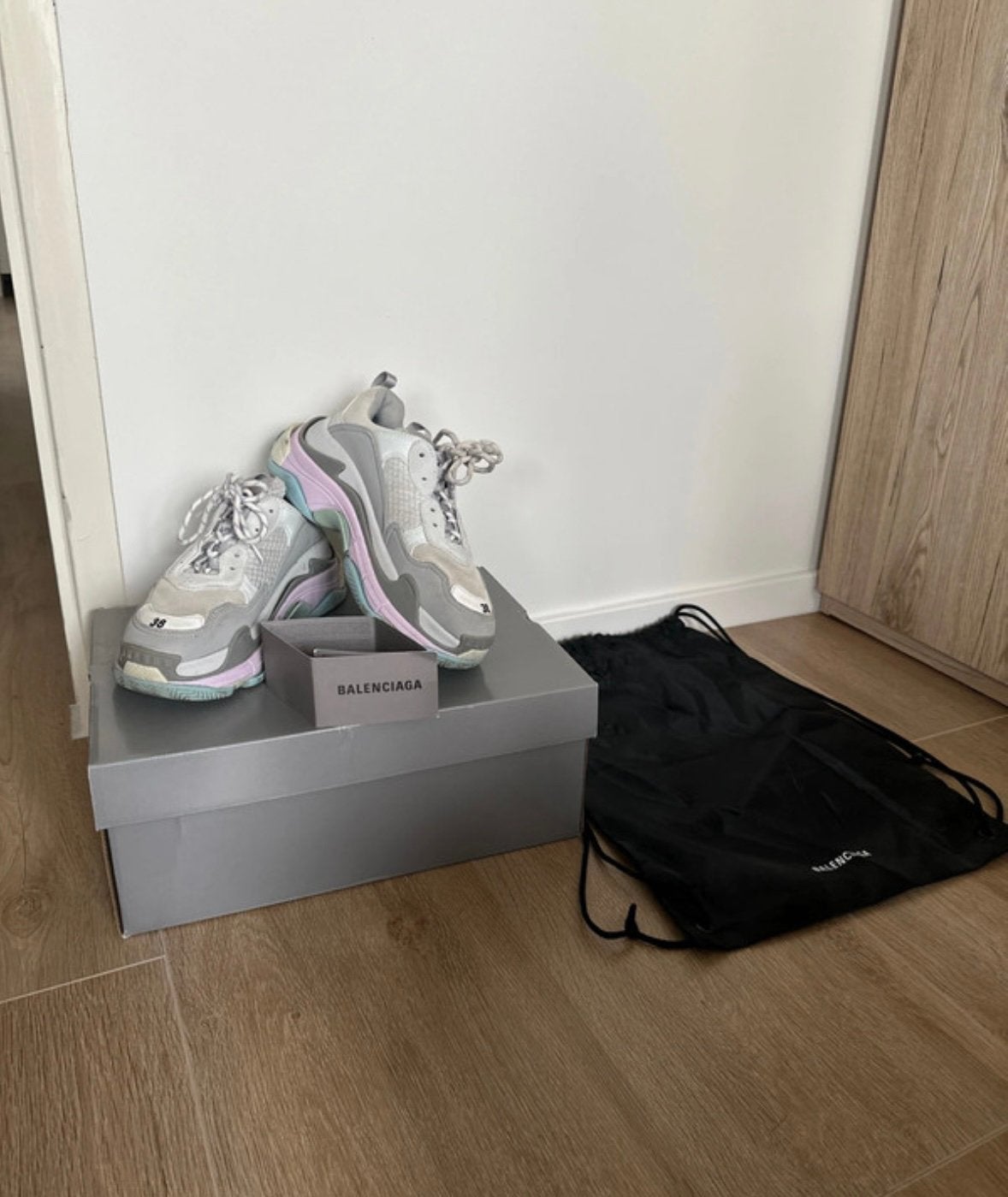 Balenciaga sneaker triple S maat 38, Wit, Ophalen of Verzenden, Sneakers of Gympen, Zo goed als nieuw