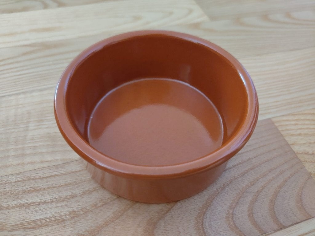 Terracotta tapasschaaltje doorsnee 10 cm nieuw, Nieuw, Ophalen of Verzenden, Schaal of Schalen, Overige stijlen