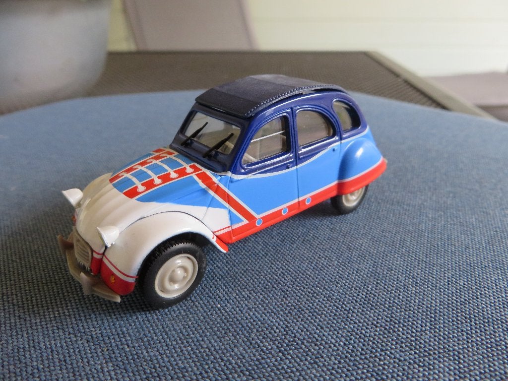 Norev Citroen 2CV 6 Eend BASKET, Ophalen of Verzenden, Zo goed als nieuw, Auto, Norev