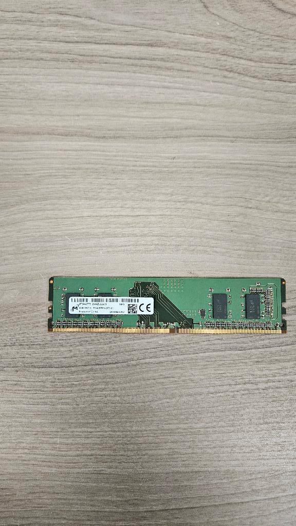 Micron MTA4TF51264AZ-2G6E1, Ophalen, Gebruikt, DDR4, Desktop