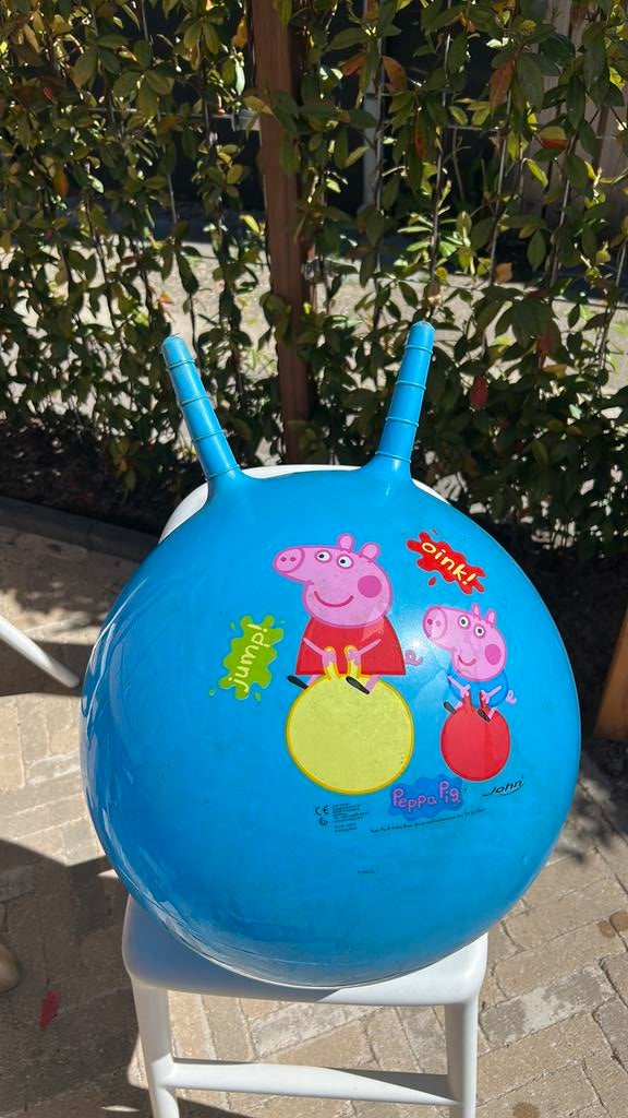 Peppa Pig skippy bal, Kinderen en Baby's, Speelgoed | Buiten | Opblaasfiguren, Ophalen of Verzenden, Gebruikt