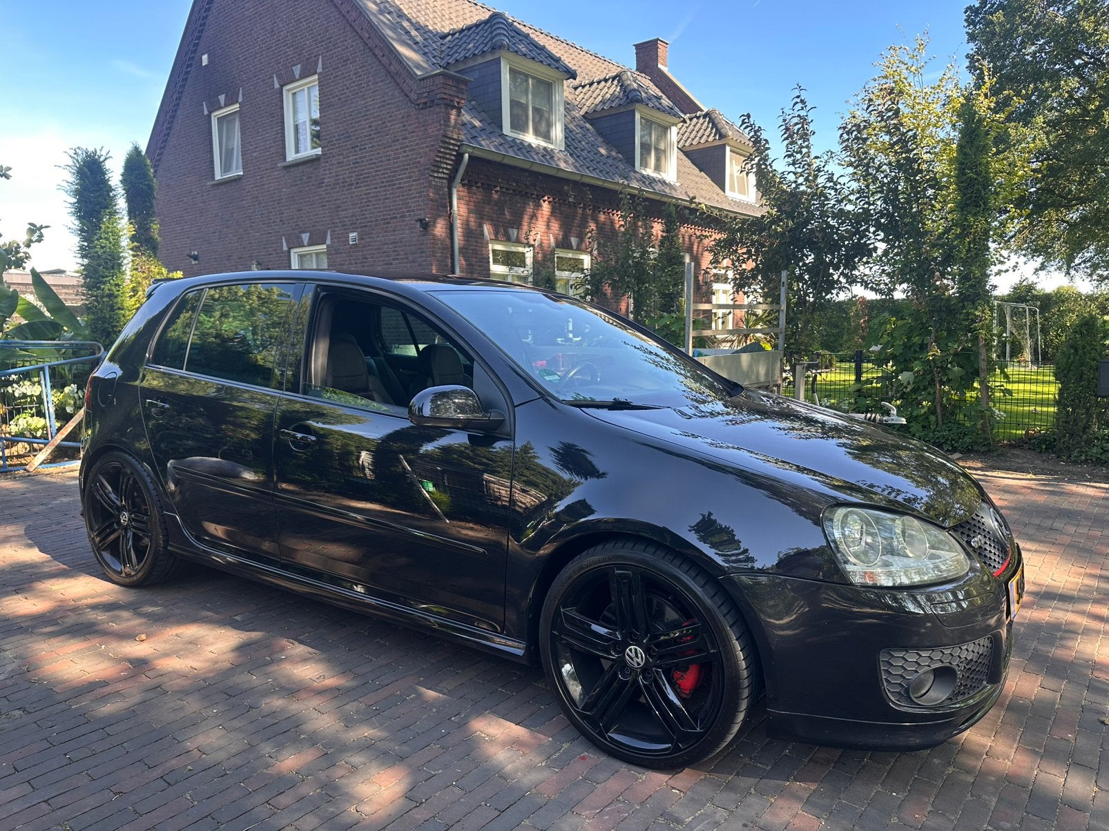 Volkswagen Golf 5 GTI 2.0 TFSI EDITION 30 DSG 352 PK DSG 18", Stoelverwarming, Zwart, 4 cilinders, 1984 cc