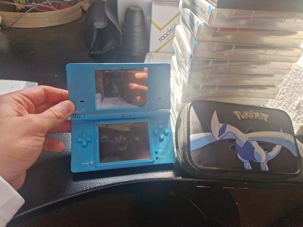 Nintendo ds y met case lugia, Spelcomputers en Games, Spelcomputers | Nintendo 2DS en 3DS, Gebruikt, Blauw, 2DS, Ophalen of Verzenden