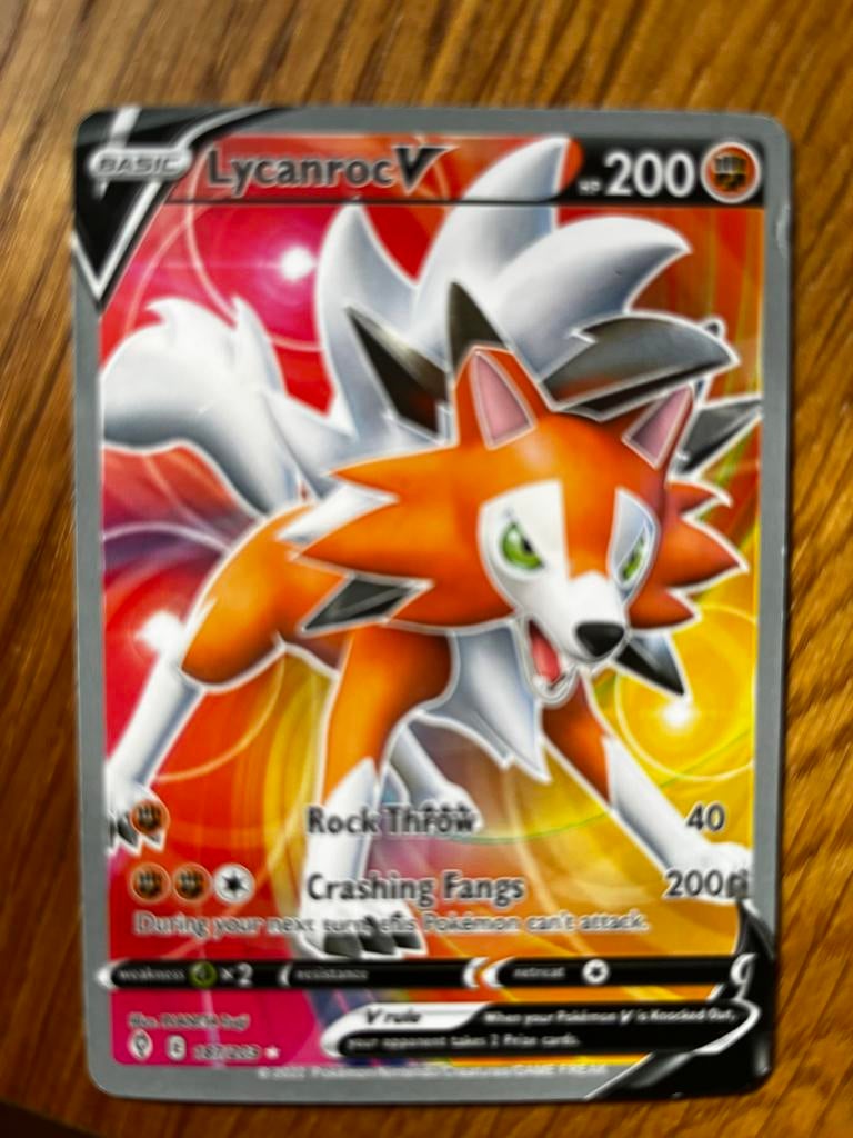 Pokémon V & VMAX Kaarten - Lycanroc, Trevenant, Dracozolt, Ophalen of Verzenden, Zo goed als nieuw, Meerdere kaarten