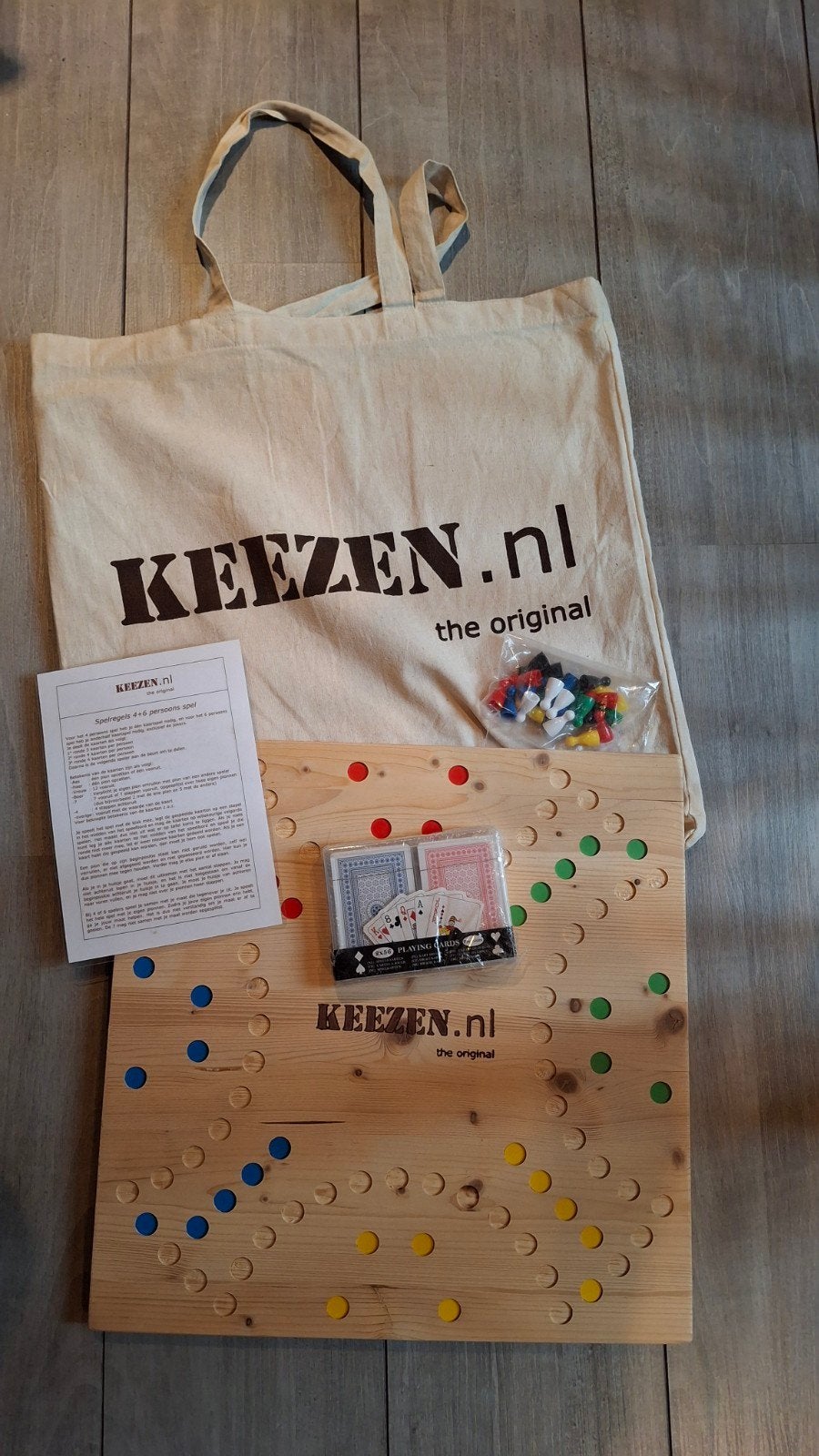 Houten Keezen Bordspel - Compleet met Kaarten en Pionnen, Vijf spelers of meer, Ophalen of Verzenden, Zo goed als nieuw