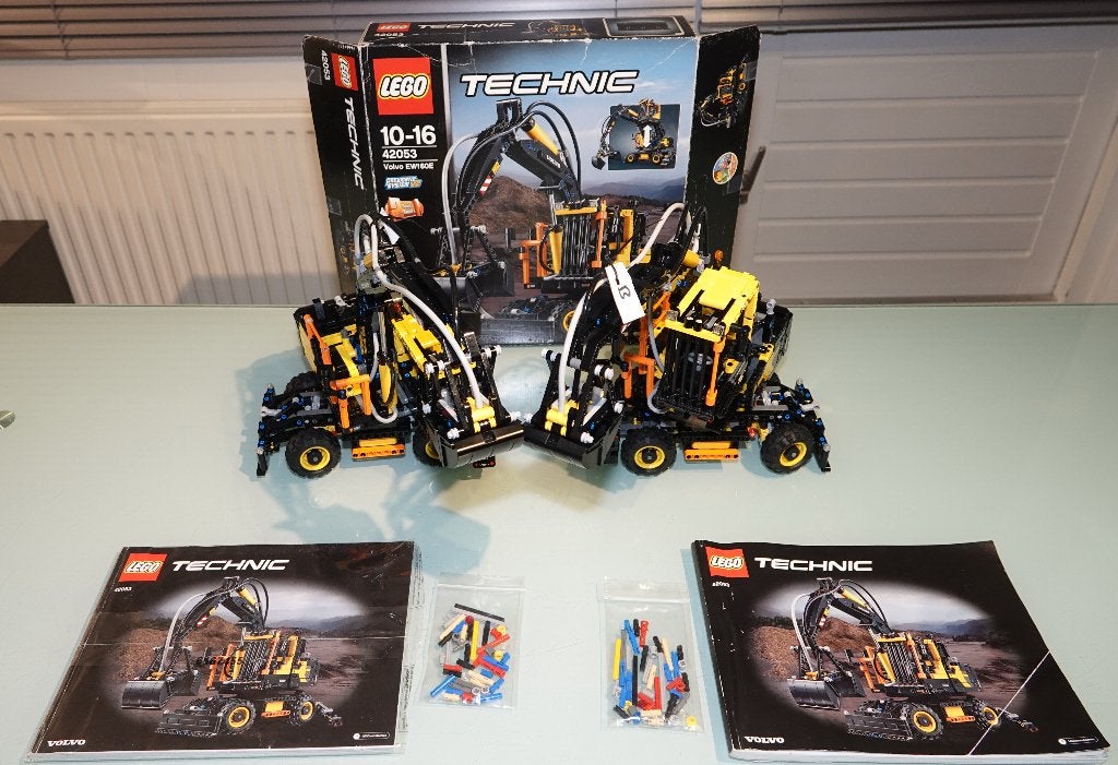 Lego Technic 42053 (2x) Volvo EW160E Power Functions Optie, Gebruikt, Compleet, Lego, Ophalen of Verzenden