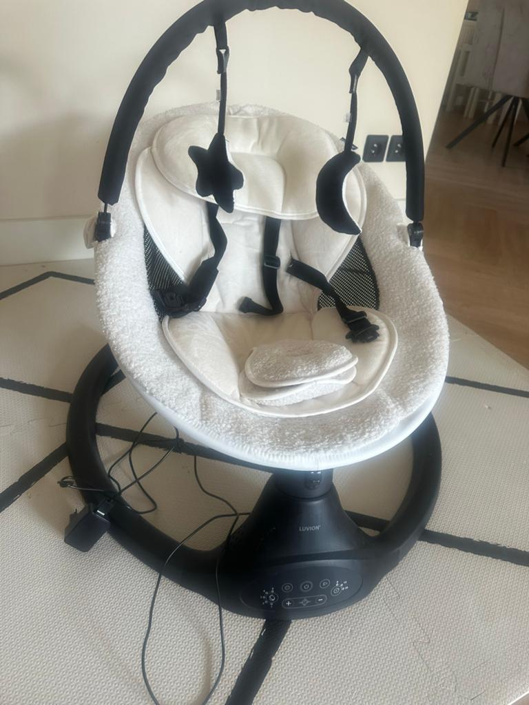 LUVION Baby Swing - Elektrische Babyschommel, Schommelstoel, Ophalen, Overige merken, Met gordel(s) of riempje(s)