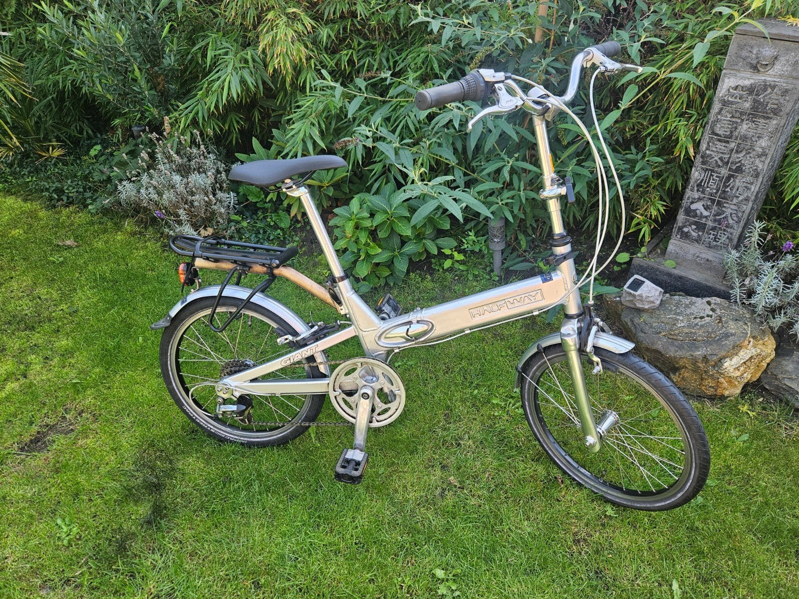 Giant Halfway vouwfiets - Compact en handig, Fietsen en Brommers, 20 inch of meer, Versnellingen, Zo goed als nieuw, Totaal opvouwbaar