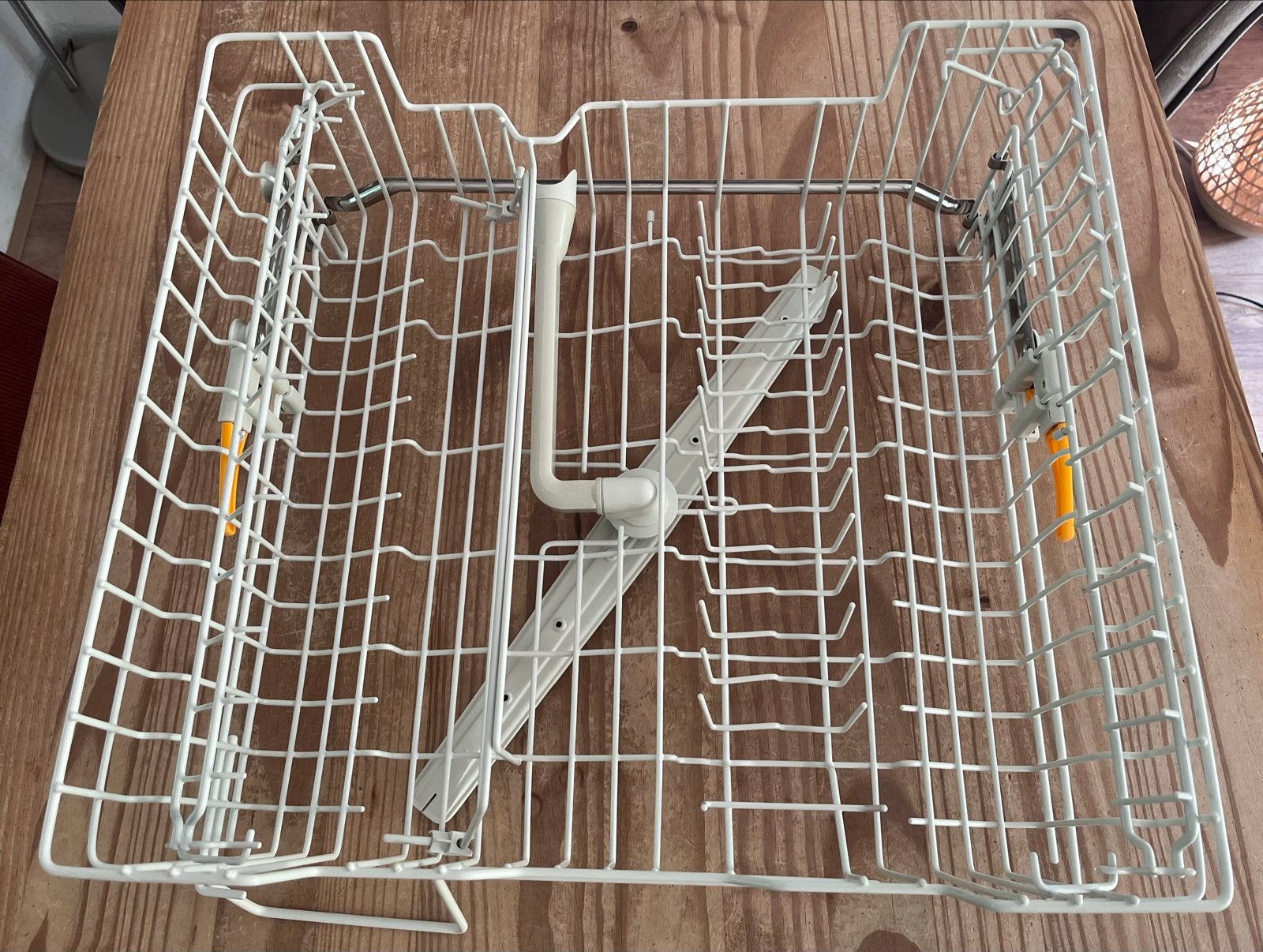 Miele vaatwasser bovenrek met sproeiarm, model 858 SCVI Plus, Ophalen, Gebruikt