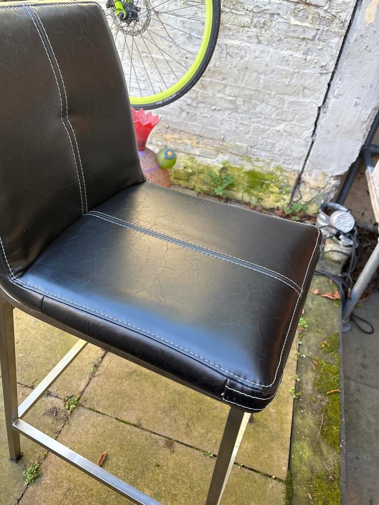 4 Mooie leren barkrukken - Zo goed als nieuw, Huis en Inrichting, Barkrukken, Met voetsteun, 60 tot 90 cm, Leer, Ophalen of Verzenden