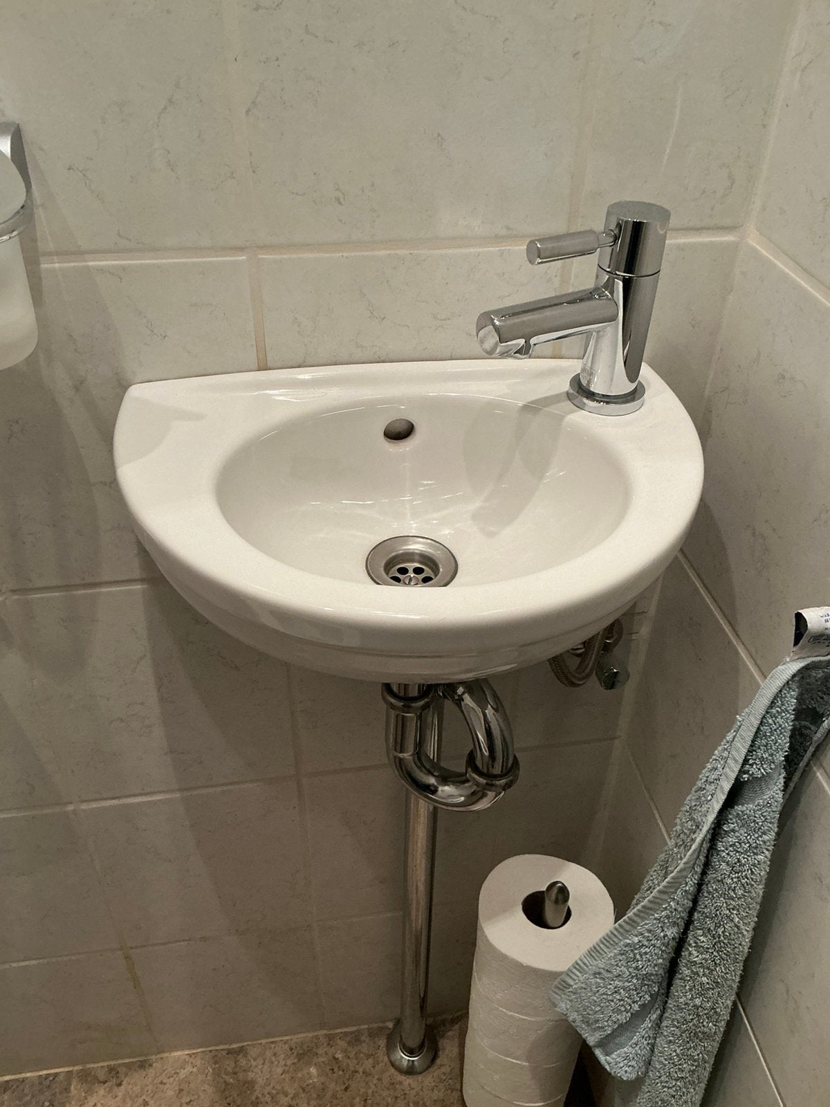 Keramac fonteintje met kraan, Ophalen, Gebruikt, Chroom, Kraan