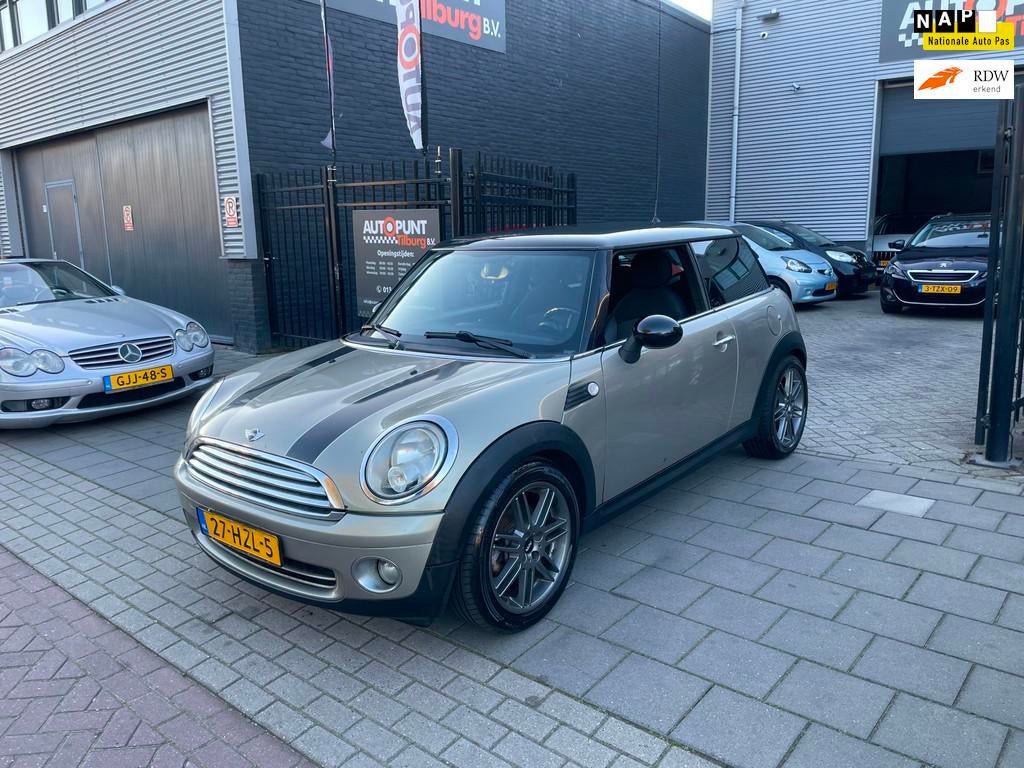 Mini Mini 1.6 Cooper Chili Sport Airco 6Bak NAP APK, Auto's, Mini, Voorwielaandrijving, Gebruikt, 4 cilinders, 4 stoelen
