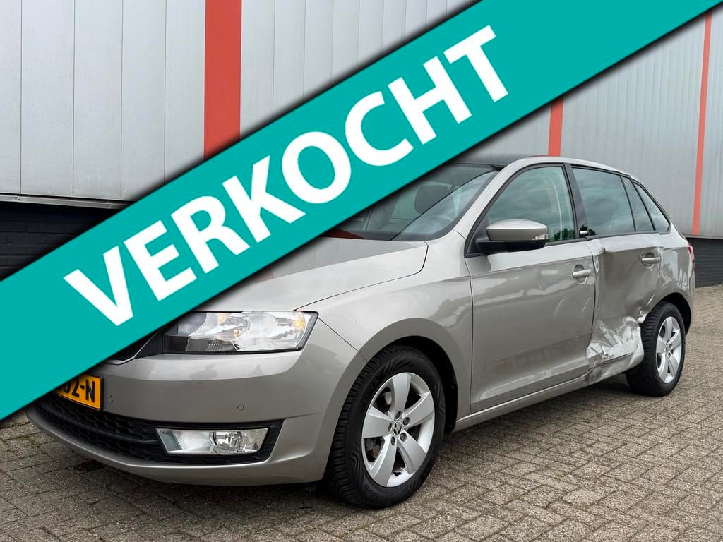 Skoda Rapid Spaceback 1.2 TSI Greentech JOY NAP AUTOMAAT, Auto diversen, Schadeauto's, Automaat, Geel, Skoda, Benzine