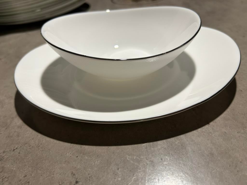 KARACA servies set, Ophalen of Verzenden, Zo goed als nieuw, Bord(en), Overige stijlen